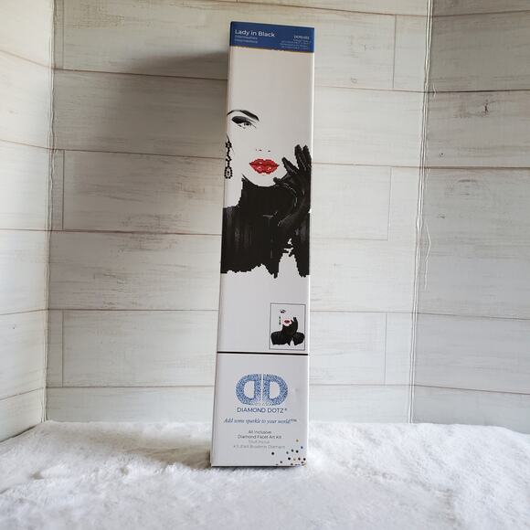 Diamond Dotz Lady in Black Art Kit - Picture 1 of 6